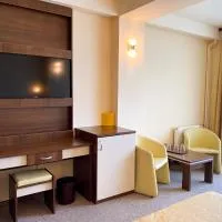 Palace Lake Mezotermale، فندق في فينوس