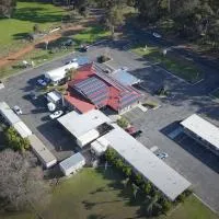Manjimup Gateway Hotel, хотел в Манджимап