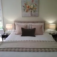 HUNTER COTTAGE EUROA - "A great weekend escape", מלון ביורואה