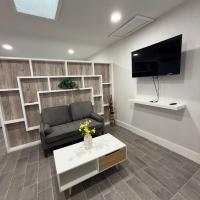 Cozy, private studio, hotel near Craig Municipal - CRG, Jacksonville