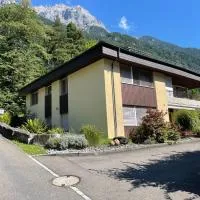 Ferienwohnung Efibach 41, hotell i Silenen