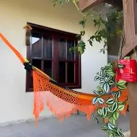 Casa Jardim jabuticabas na fronteira โรงแรมในBrasiléia