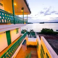 Hotel Casa Turquesa, хотел в Флорес