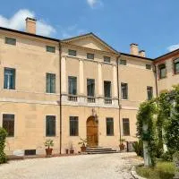 B&B Palazzo Zironda，特耶內的飯店