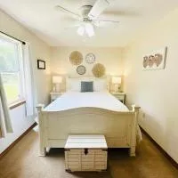 Milk Hand House.. Peaceful 1 bedroom cabin, hotel a Hammond