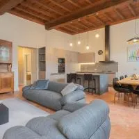 Torno Design Apartment by Rent All Como, hotel di Torno