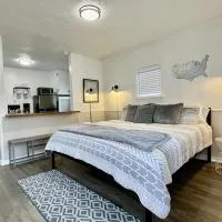 Cozy Studio Cottage in Downtown Twin Falls, viešbutis mieste Tvin Folsas