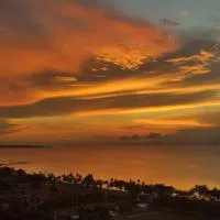 Sunset Seaview Family Room Nuvasa Bay Nongsa 719, hotel a Nongsa
