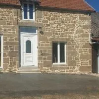 L'Oasis du Bien Etre، فندق في Saint-Georges-de-Reintembault