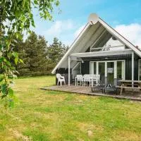 6 person holiday home in Rømø, hotel v destinaci Toftum