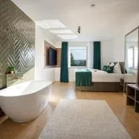 Mattiqo Hotel - Modern & Zentral & Free Parking & 24h Self Check-In, hotel Mattighofenben