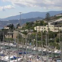 Albergo Ristorante Lucciola, hotel v mestu Santo Stefano al Mare