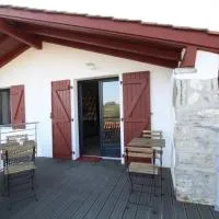 Irazabal Beheria Gite, hotel em Espelette