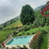 Maison Elizondoa - chambres, restaurant et SPA, hotel v mestu Masparraute