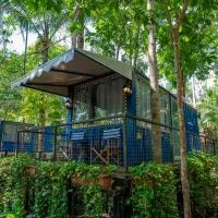 Hau Riverside Lodges Citumang, хотел в Пангандаран