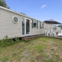 Holiday Home Prima Plus by Interhome, hotelli kohteessa Koloděje nad Lužnicí
