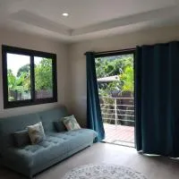 Aumihi Bungalow, Hotel in Huahine