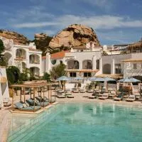 W Sardinia - Poltu Quatu, viešbutis mieste Porto Červas