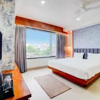 Super Super Townhouse Oak Bhopal ISKCON, hotel en Bhopal