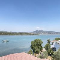 Stylish 2BR Apt Lagoon Views Beach, hotel near Bodrum-Imsik Airport - BXN, Bogazici
