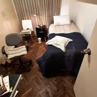 Descanso y trabajo con jardín en Barrio Carrasco, hotel poblíž Mezinárodní letiště Carrasco - MVD, Montevideo
