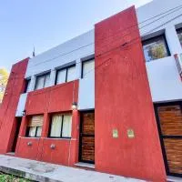 Hospedaje El Refugio, hotel a Lobos