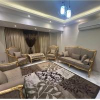 شقة فاخره للايجار, hotel cerca de Aeropuerto internacional de El Cairo - CAI, El Cairo