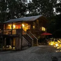 Boulderwoods Cabin, khách sạn ở Speedwell