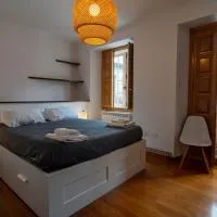 APARTAMENTOS SARMIENTO، فندق في موندينيدو