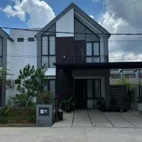 Michelia Homestay Singkawang, hotel a Singkawang
