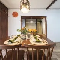 趣ある木造古民家一軒家 Neuk Nakanosima Traditional House near Shinjuku and Yomiuri Land, hotel en Ikuta