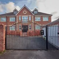 Castle House، فندق في Tyldesley