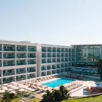 阿爾德亞杜斯卡普克斯高爾夫＆SPA公寓式酒店，卡帕里卡海岸的飯店