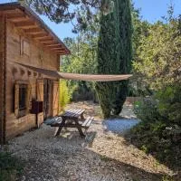 La cabane des Pachous: Tourves şehrinde bir otel