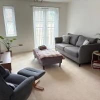 Modern, Spotless Flat Near M4,Free Parking & Wi-Fi, ξενοδοχείο σε Pontardulais