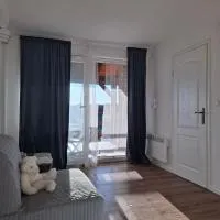 Agroturizam Na Malenom brijegu TRATINČICA, hotel in Veliki Grđevac
