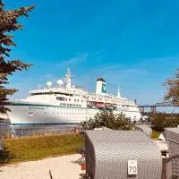 Kanal-Haus "Das Gästehaus direkt am Nord-Ostsee-Kanal", ξενοδοχείο σε Osterrönfeld