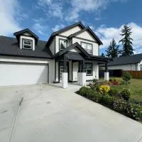 One-Bedroom Suite in Gibsons, hotel di Gibsons