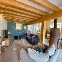 Belledonne Business & Lodge, hotel en La Terrasse