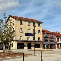 Hotel Le Midi Clermont-Cournon, hotell i Cournon-dʼAuvergne