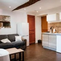 2-Piece appartement la vernea, hotel i Contes