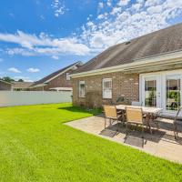 5 Mi to Rocky Mount Mills Modern Retreat with Patio, hotel near Rocky Mount-Wilson Regional - RWI, Rocky Mount
