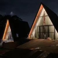 Chale cabana 2 linda vista na serra da Cantareira, хотел в Caieiras
