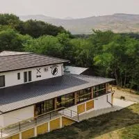 La Pădure, hotel en Măgura
