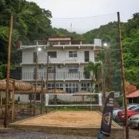 Hotel Cascata، فندق في تيانغوا