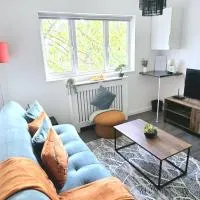 Corby Stay 2BR Work Trips & Family Friendly, hotel a Corby