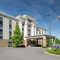 Hampton Inn Fairmont, hotell i Fairmont