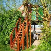 Sweet Treehouse, מלון בWestbeemster
