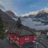 Relais Lucomagno, hotel sa Olivone