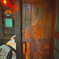 The Drake Cabin in The Forest, Hotel in Cosby